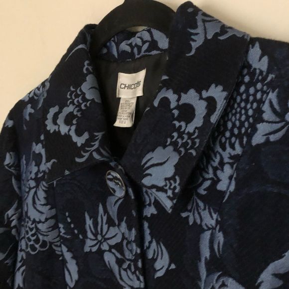 Chico’s Navy Blue/Light Blue Textured Button Down Blazer Jacket Size Large - Picture 4 of 8